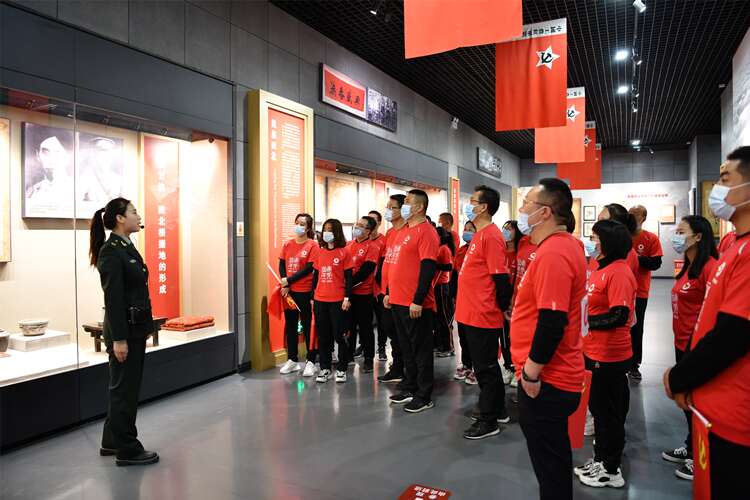 1619330824473076.jpg 参观红军长征胜利纪念馆 (1)_副本.jpg