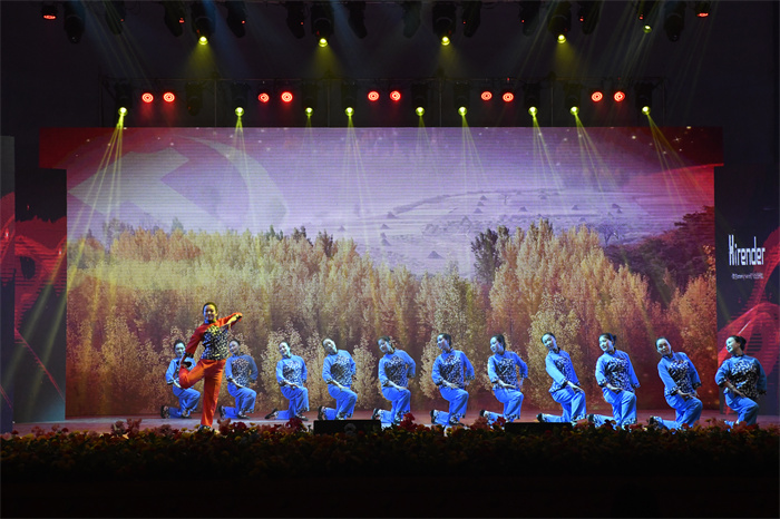 1624871116993659.jpg 10.沂蒙精神绽芳华.jpg