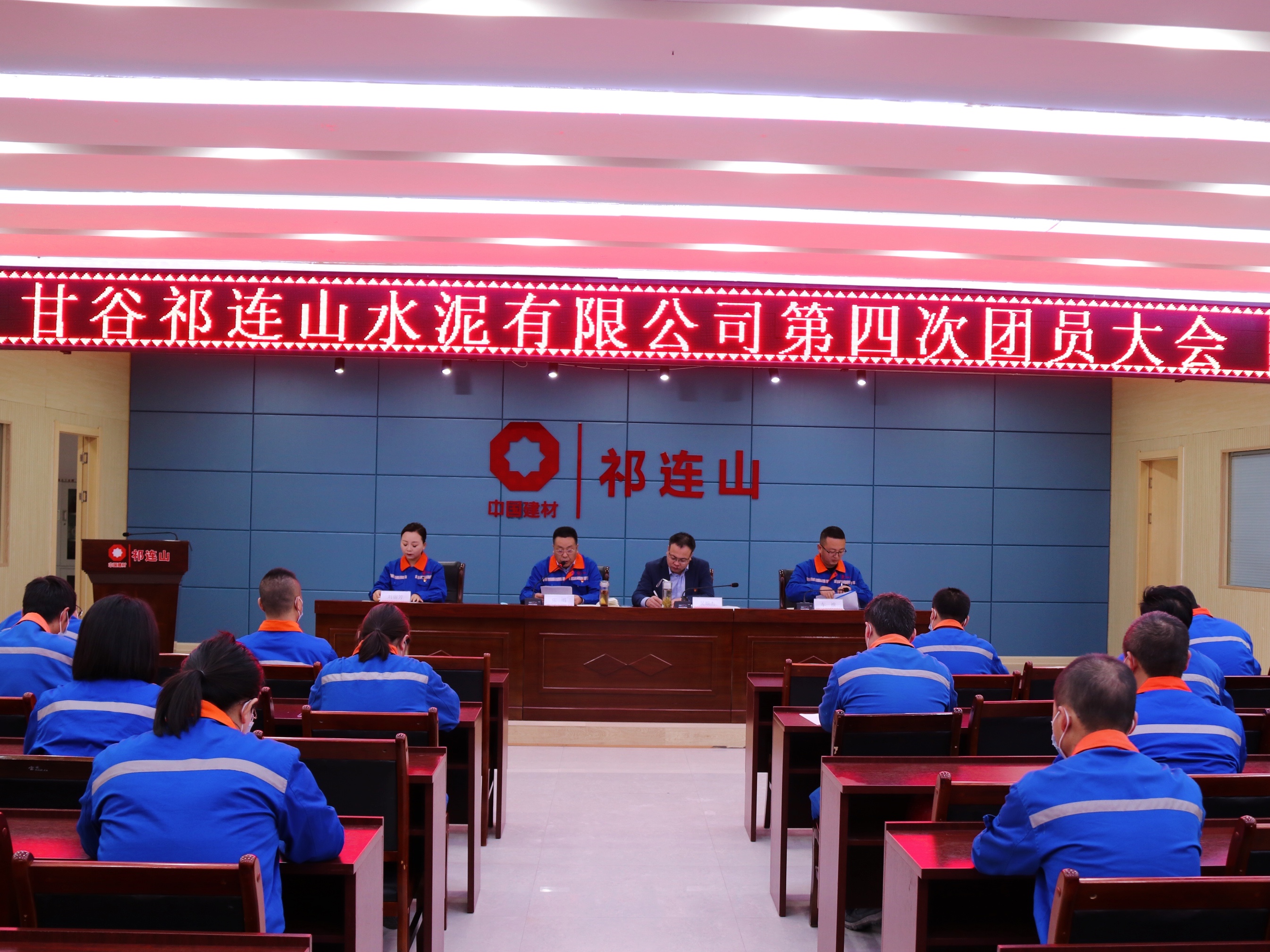 1651801921479045.jpg 38b4b76288230a6d045713469c2eb82.jpg