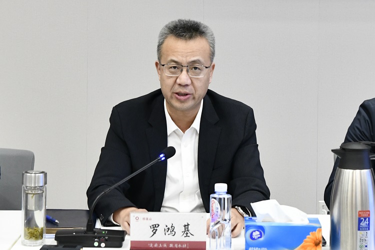 1740049577574686.jpg 罗总网站.jpg