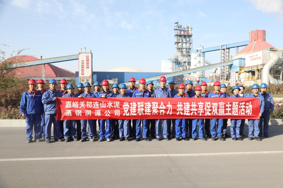 1761180020346392.jpg 1R8A9762(1).jpg